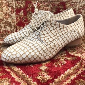 Zero + Maria Cornejo White Bowie Oxfords